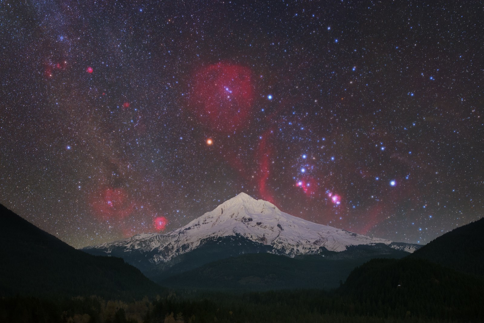 Orion over mount hood